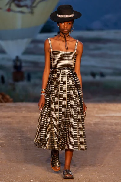 Look 73